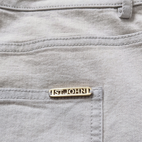 St. John Light Gray Straight Leg Cropped Jeans | Size 4 - Picture 5 of 9
